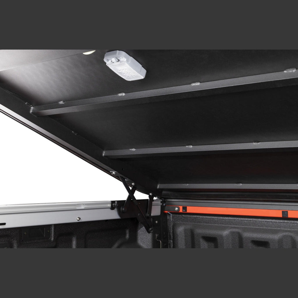 Couvre-benne aluminium rigide ARB HardLid Basic noir – Ford Ranger & Raptor T9 (2023+) double cabine – vue 6