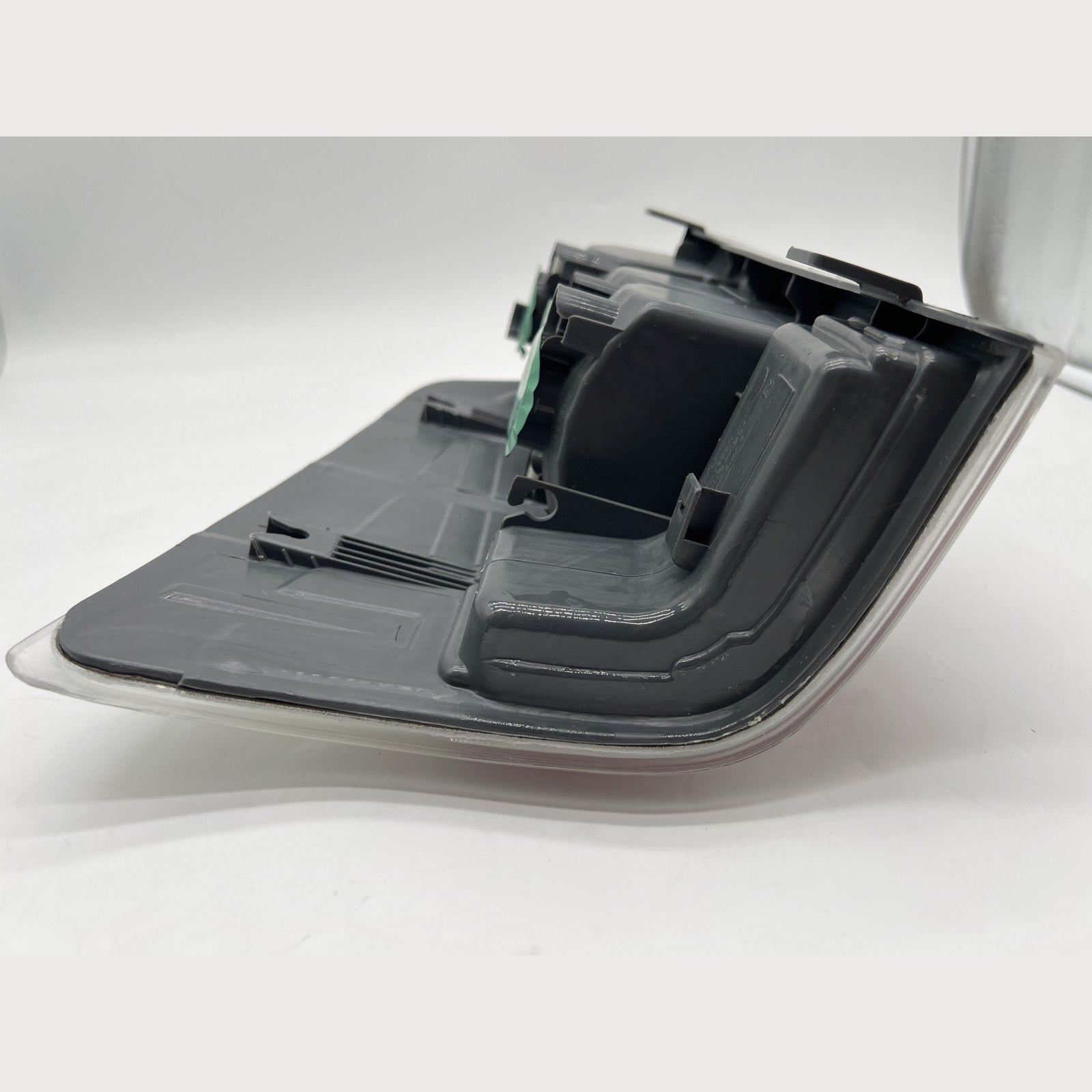 Feu arrière droit DEPO – Ford Ranger II (2006-2011) – vue 4