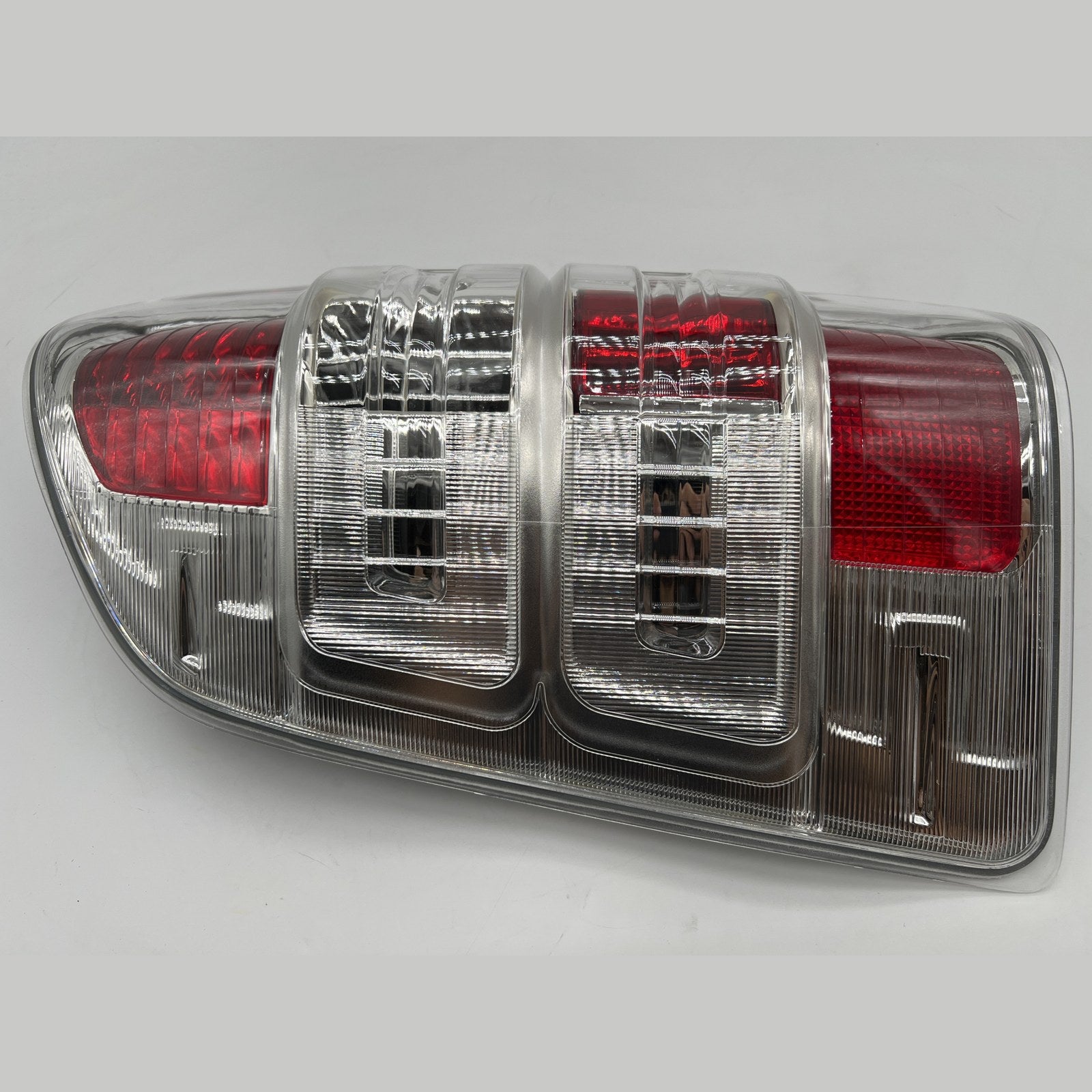Feu arrière gauche DEPO – Ford Ranger II (2006-2011) – vue 2