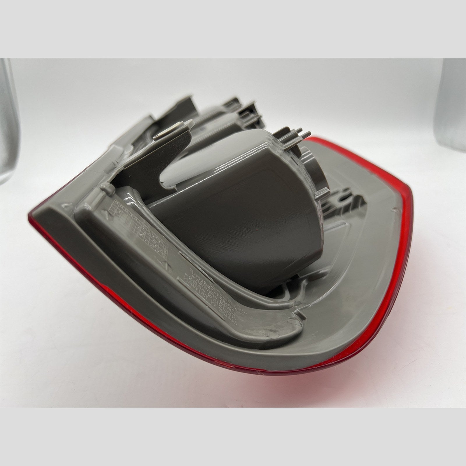 Feu arrière gauche avec antibrouillard Depo – Ford Ranger T6 (2012-2016) – vue 4