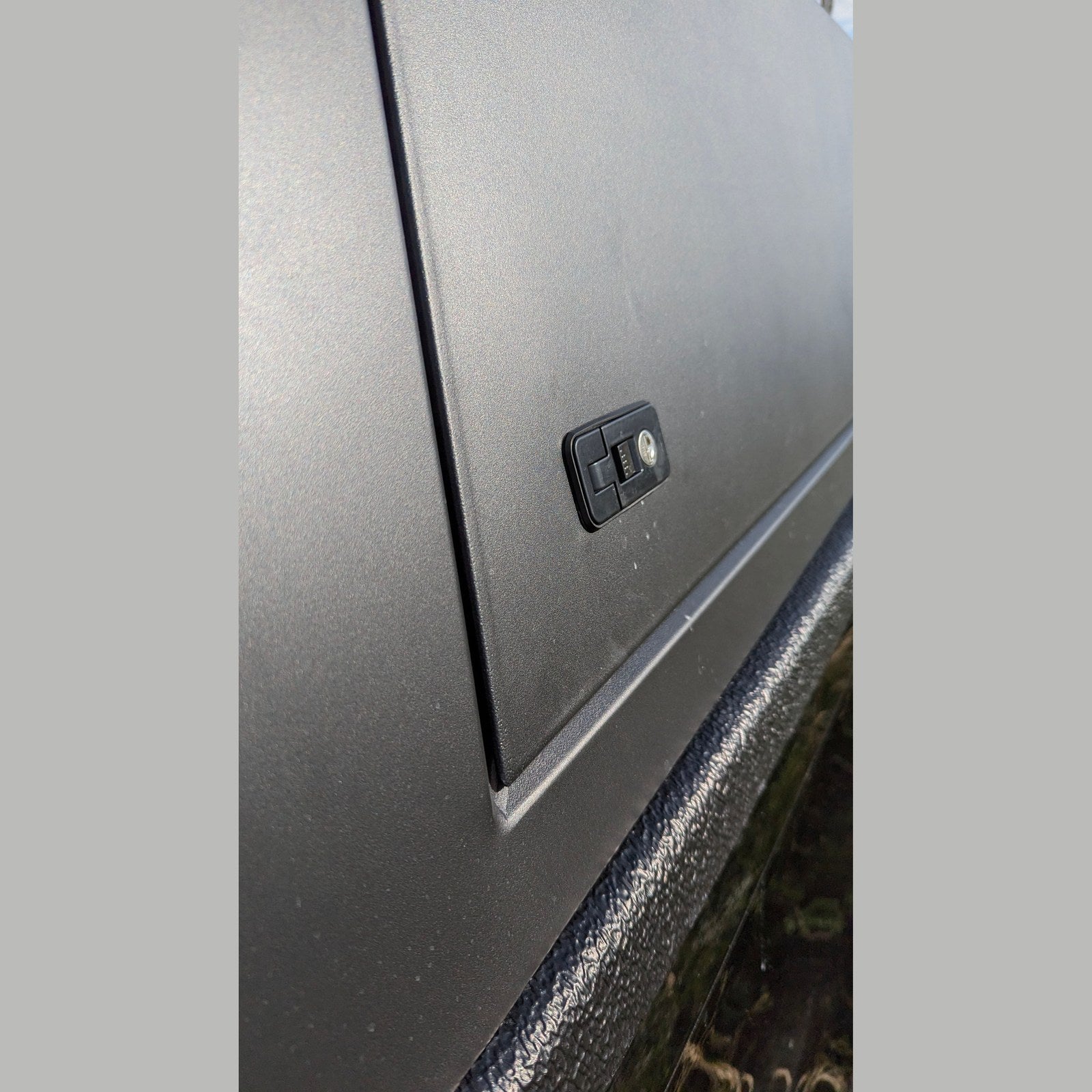 Hardtop aluminium Pickup-FRA – Ford Ranger & Raptor – vue 15