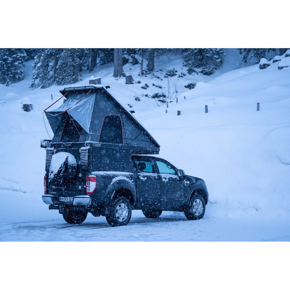 Hardtop Canopy Camper Alu-Cab à toit relevable Double cabine – Ford Ranger T6/T7/T8 (2012-2022) – vue 1