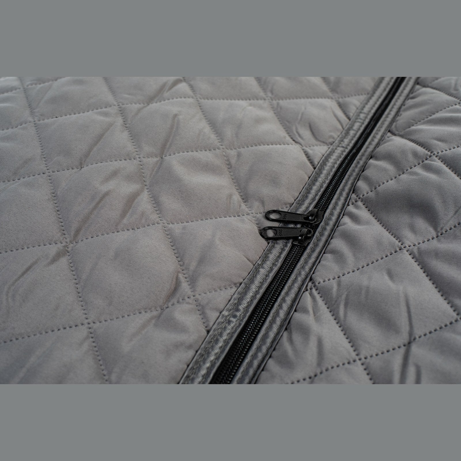 Kit isolation thermique tente de toit Écrins SNUG – Ford Ranger 4x4 – vue 2