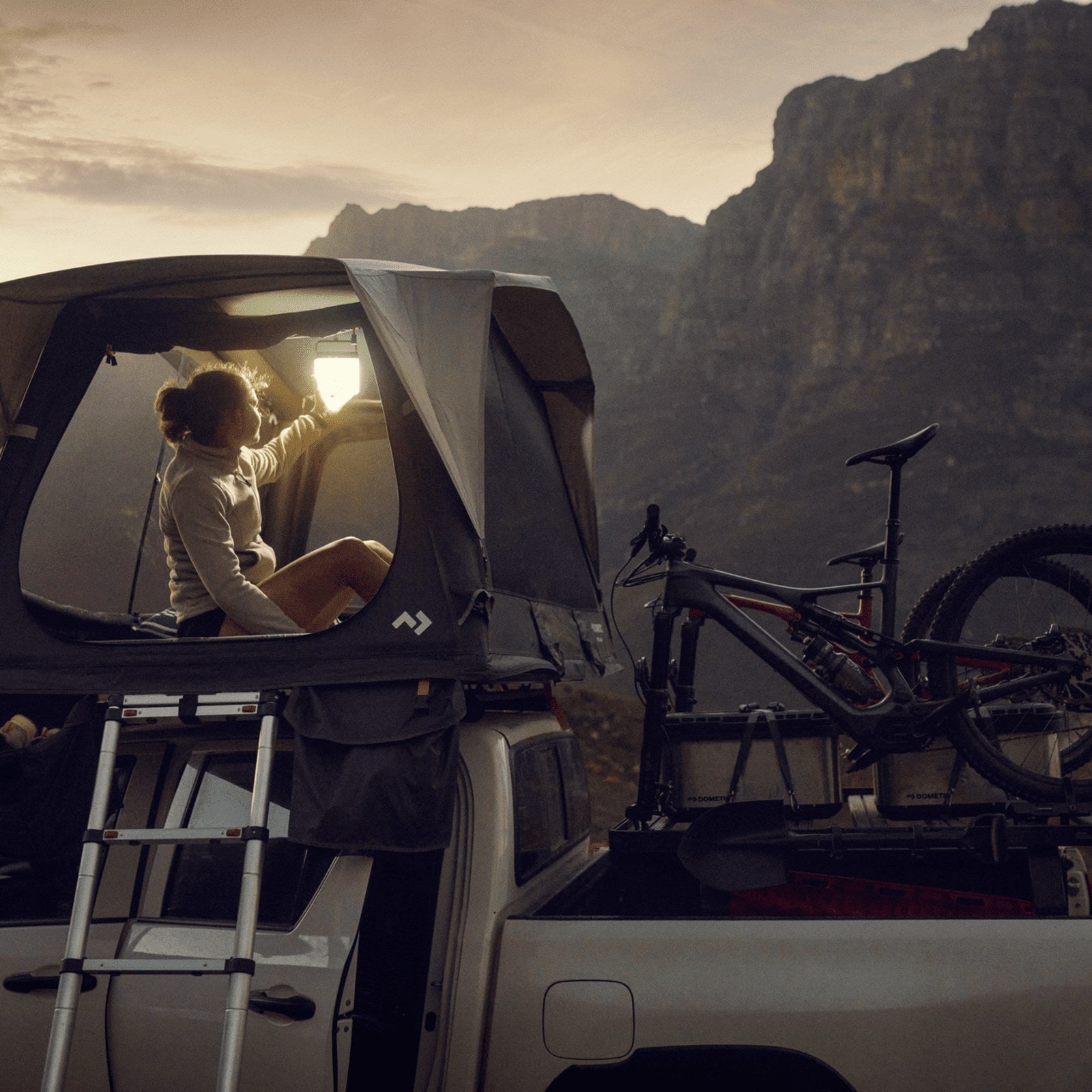 Lampe de camp DOMETIC AERA 400 lm – Ford Ranger Camp & Bivouac – vue 4