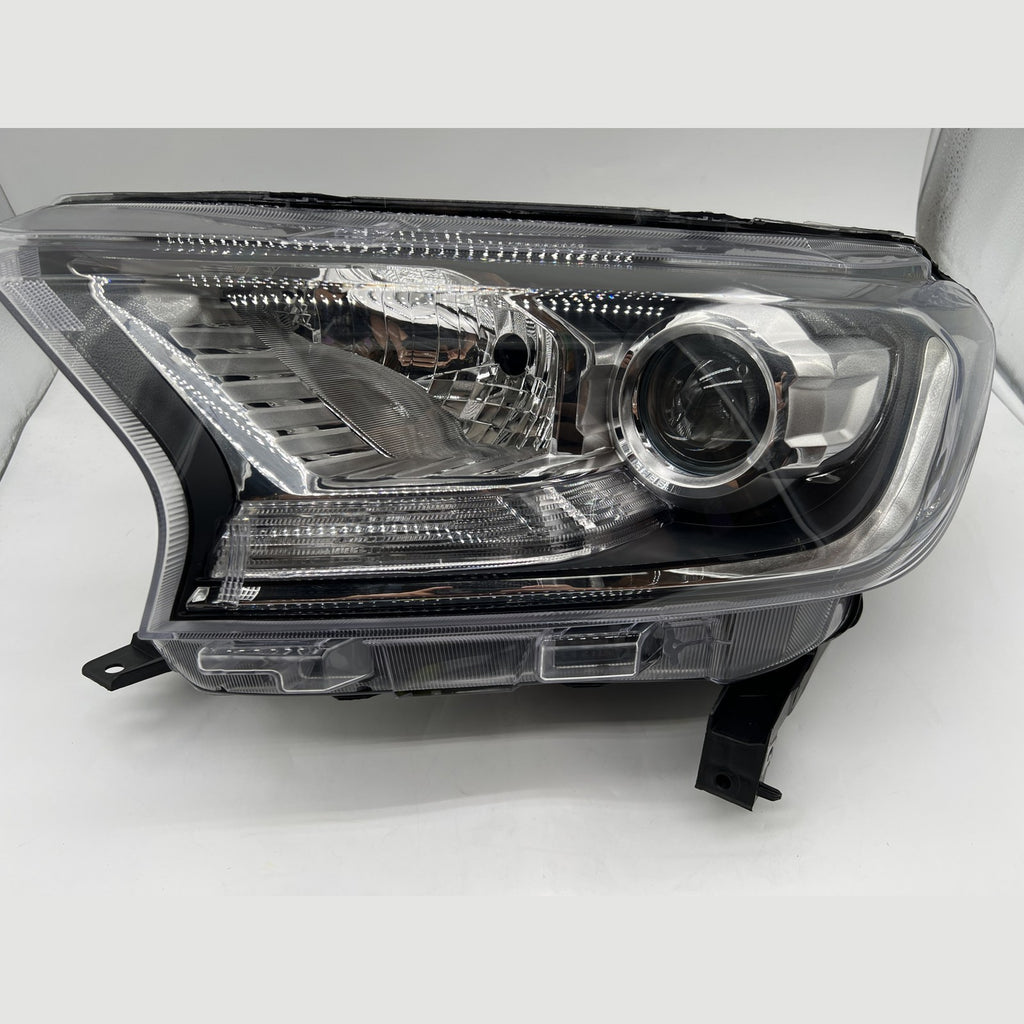Optique avant gauche feux de jour Depo – Ford Ranger T7 (2016-2019) – vue 1