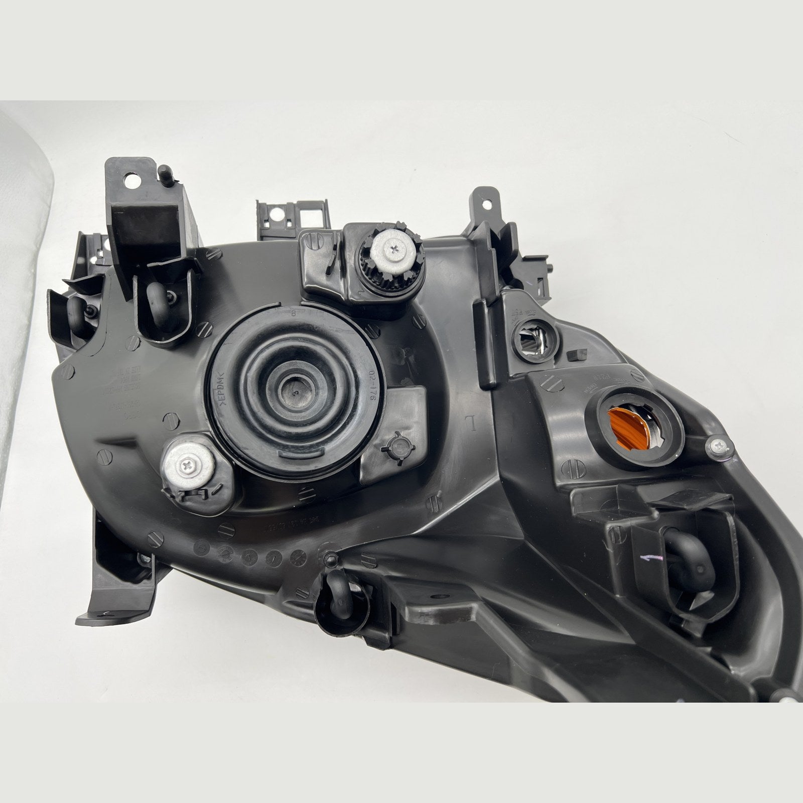 Optique avant gauche DEPO – Ford Ranger II (2006-2011) – vue 3