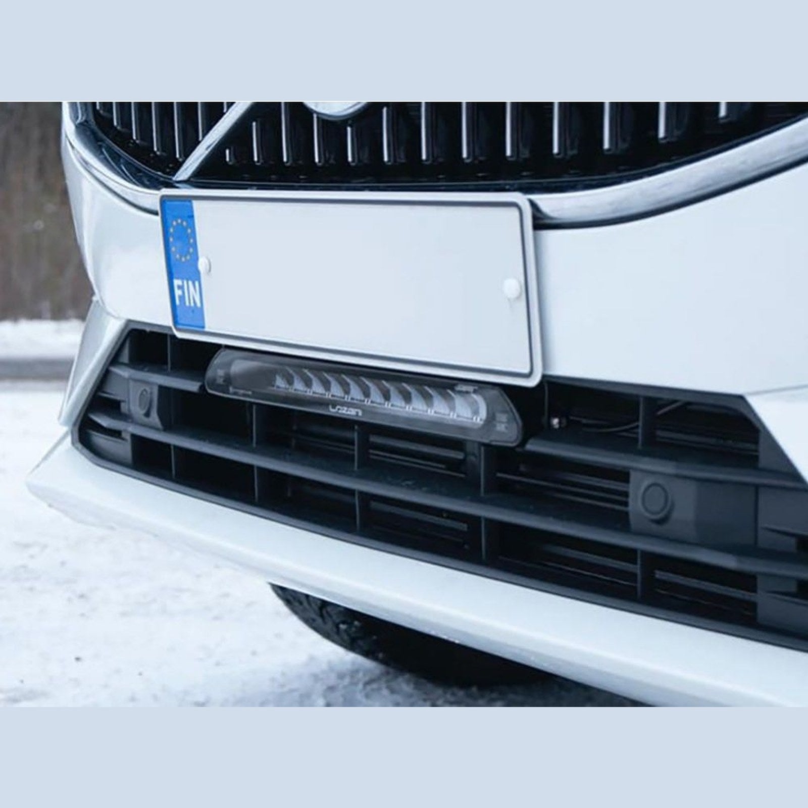 Phare LED LAZER Linear 12 ultra-plat 4500 Lm – Ford Ranger 4x4 off-road – vue 5