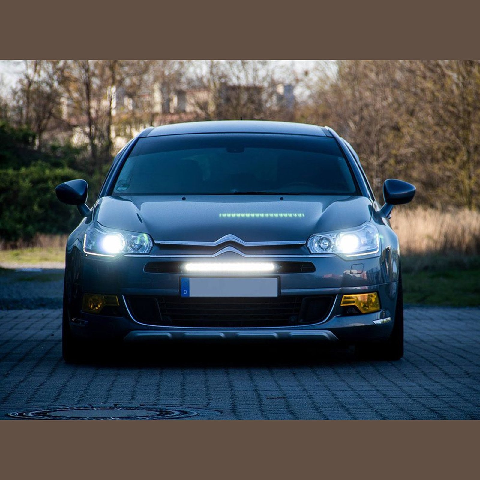 Phare LED LAZER Linear 18 ultra-plat 13500 Lm – Ford Ranger 4x4 off-road – vue 6