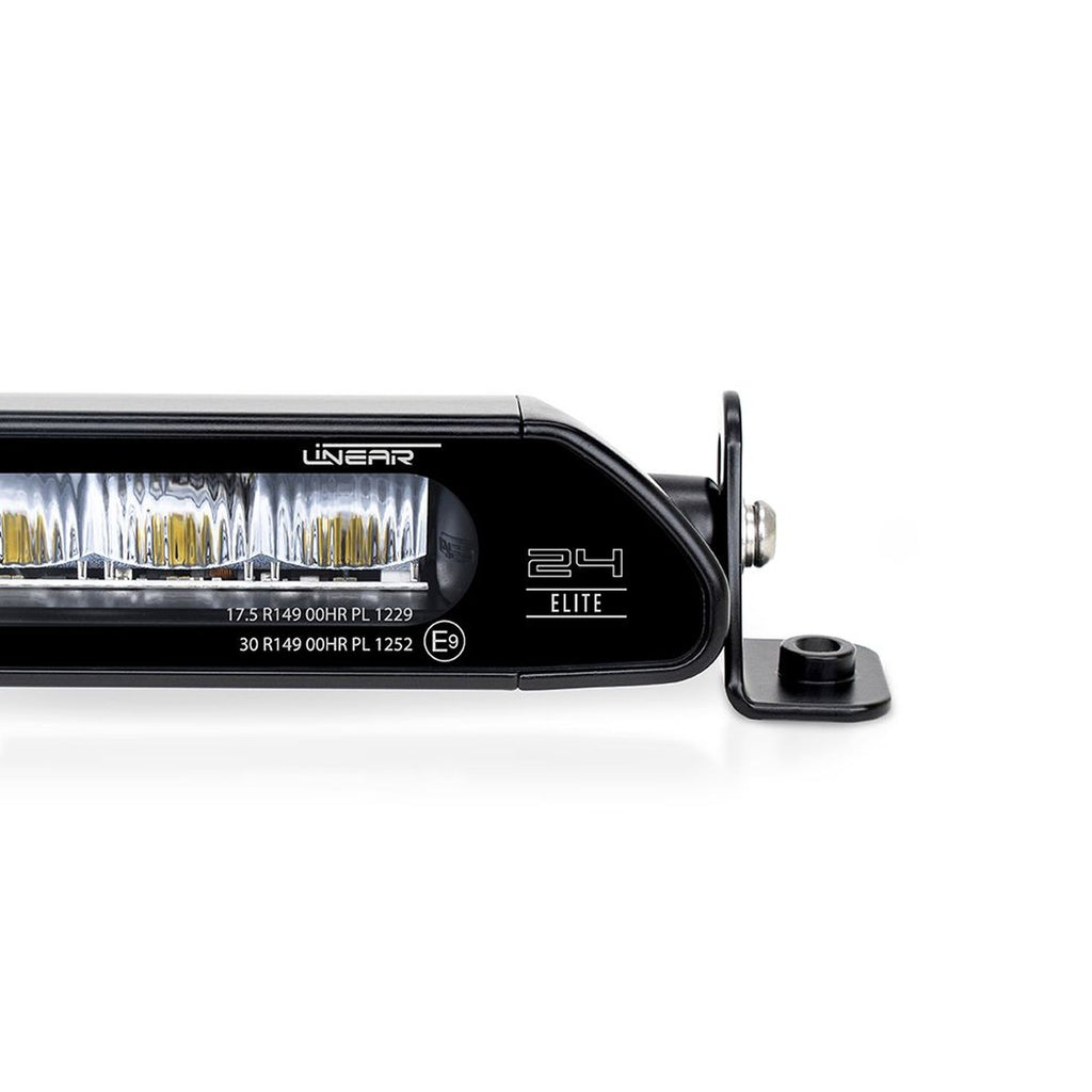 Phare LED LAZER Linear 24 Elite double e-mark – Ford Ranger 4x4 off-road – vue 1