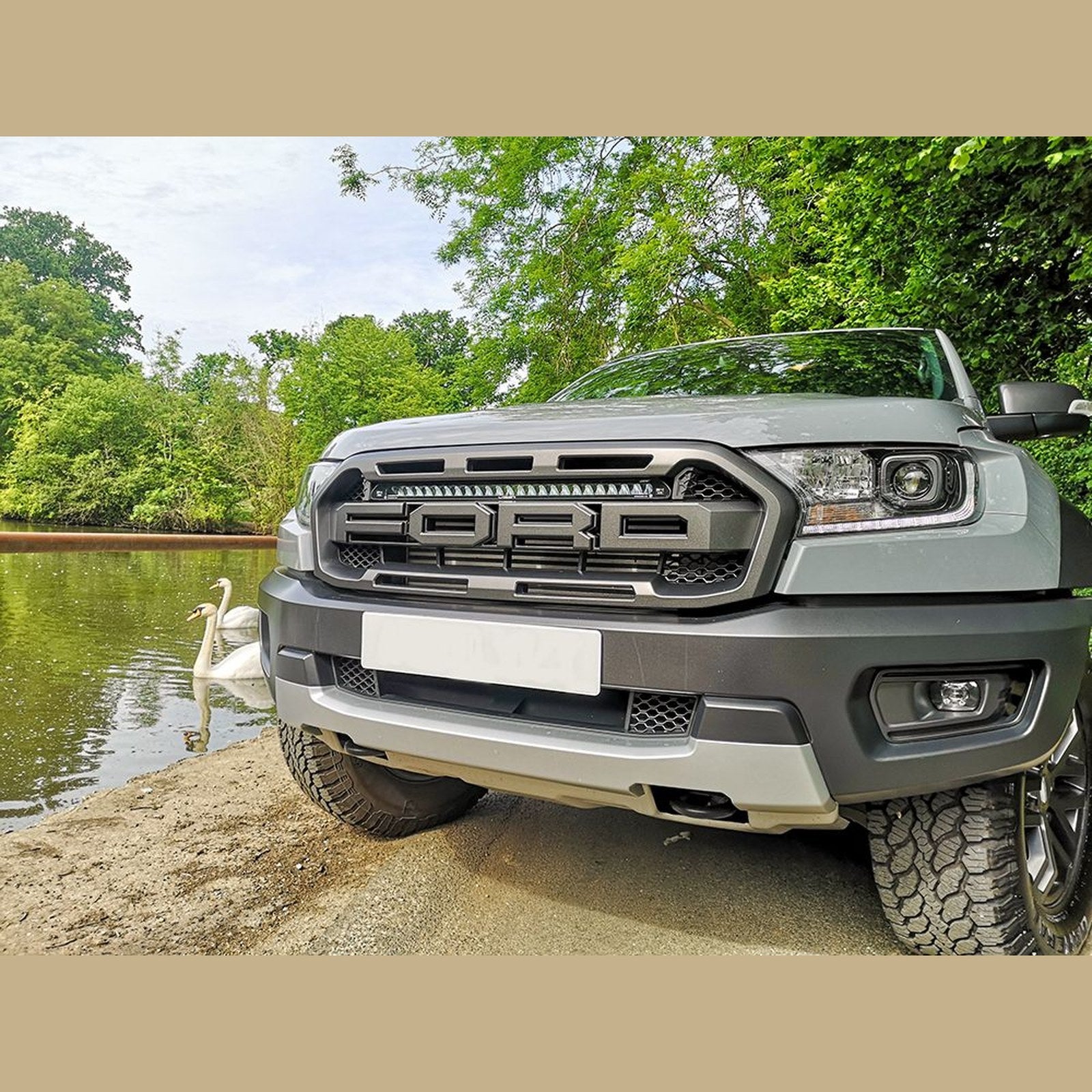 Phare LED LAZER Linear 24 Elite double e-mark – Ford Ranger 4x4 off-road – vue 3