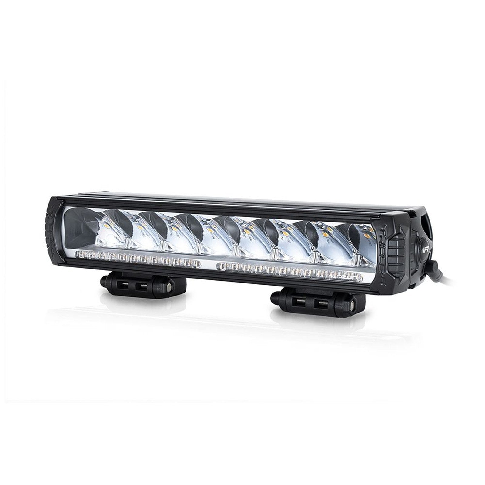 Phare LED Lazer Triple-R 8 (1000) Beacon 10136 Lm – Ford Ranger – vue 1