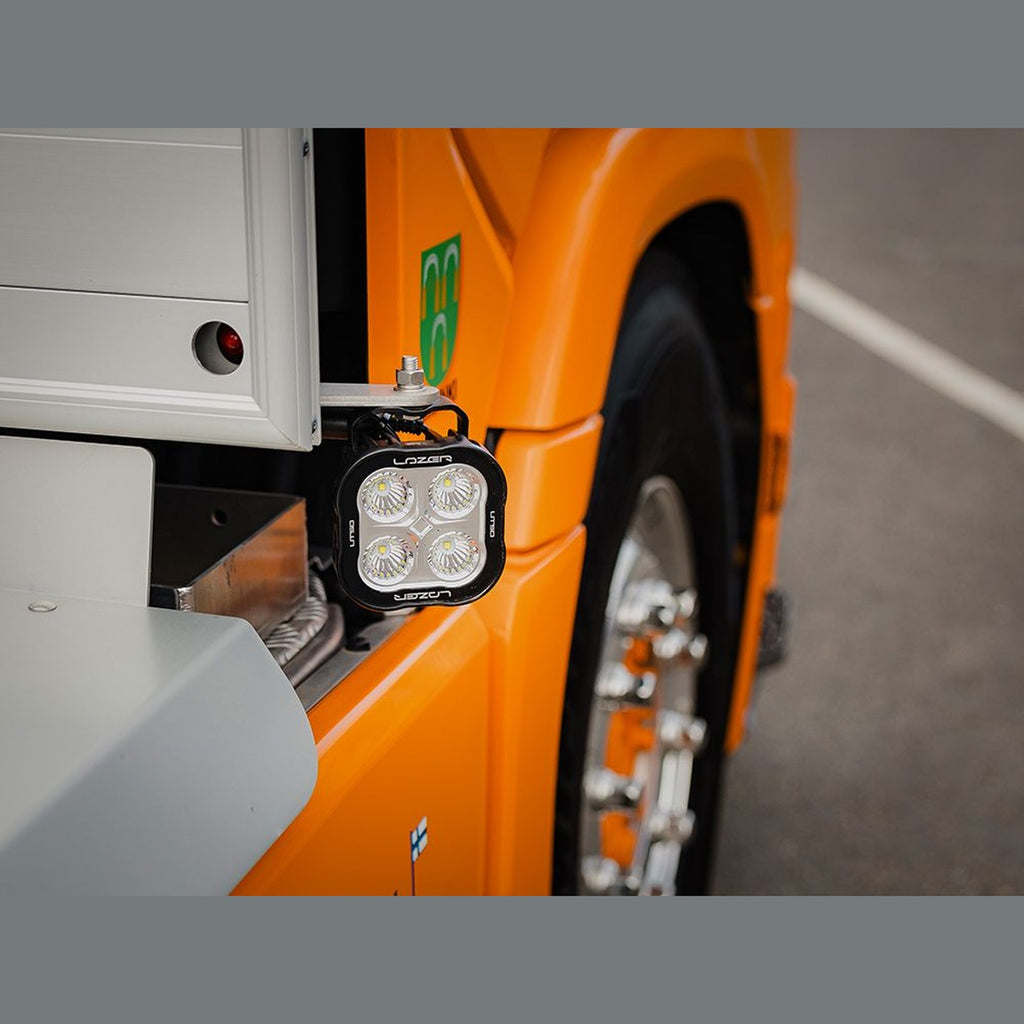 Phare LED Lazer Utility-50 noir 5000 Lm – Ford Ranger 4x4 off-road – vue 5