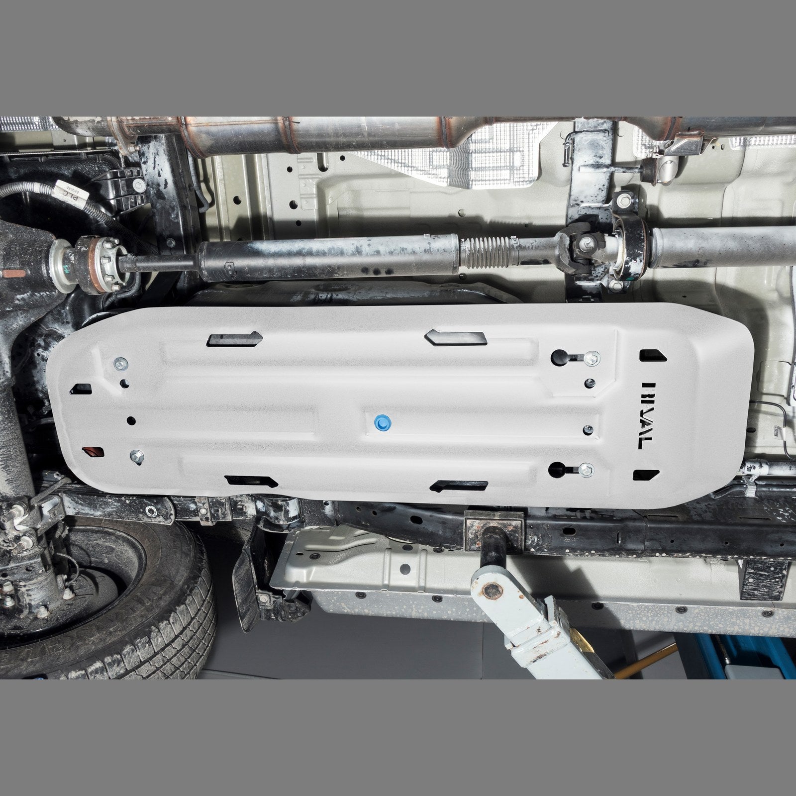 Plaque de protection réservoir RIVAL alu 6 mm – Ford Ranger T8/T9 (2019-2023+) – vue 1