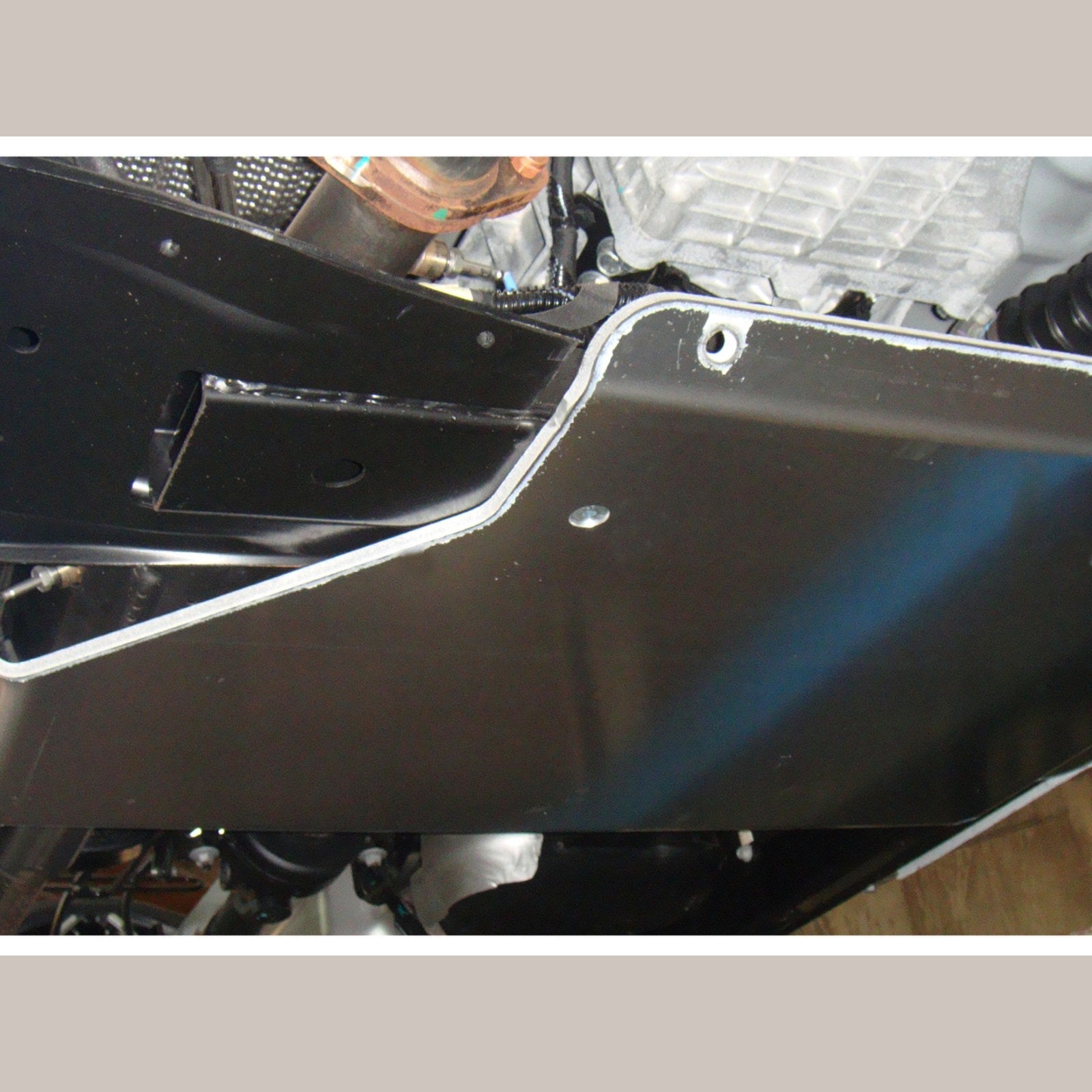 Ski de protection boîte de transfert aluminium 8 mm N4-Offroad – Ford Ranger T6/T7/T8 (2012-2023) – vue 4
