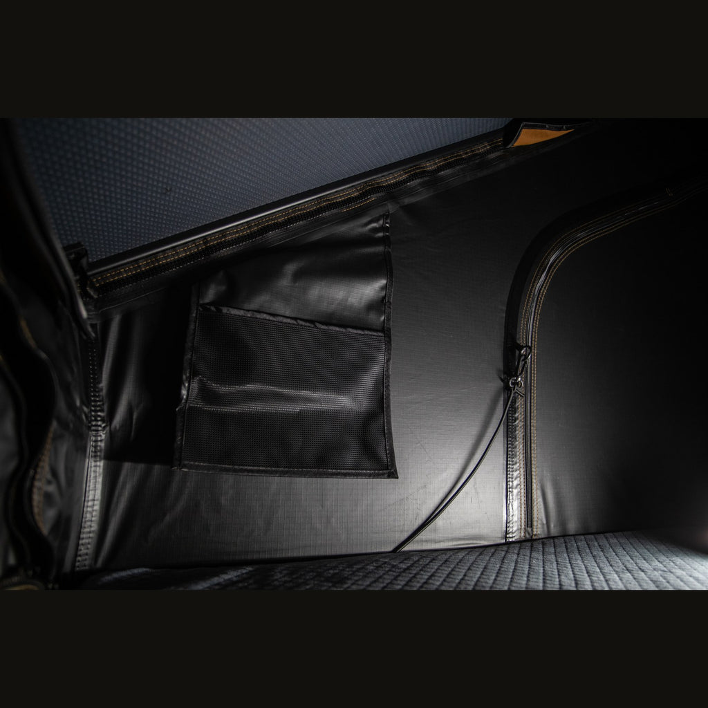Tente de toit rigide aluminium SNUG Jura – Ford Ranger 4x4 – vue 17