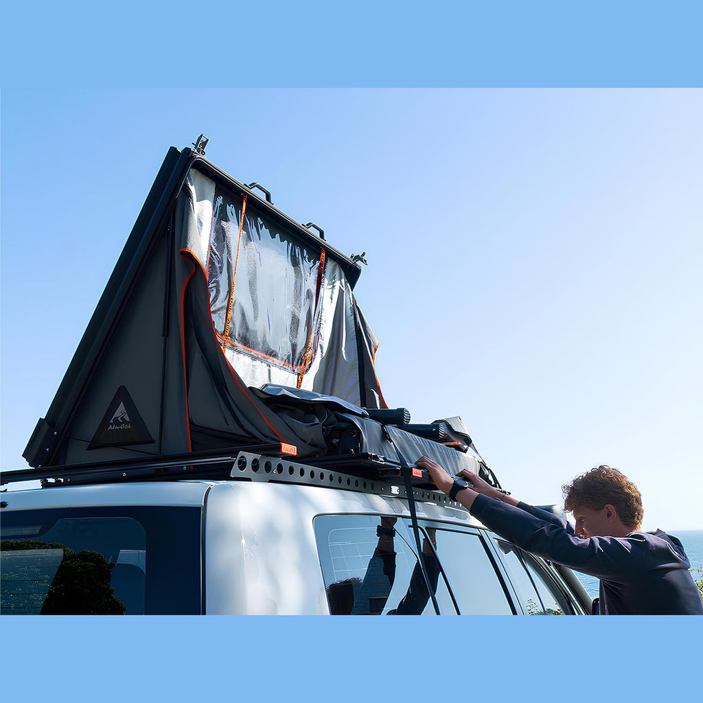Tente de toit rigide Alu-Cab RT-2S noire 2 places – voiture, SUV & 4x4 – vue 2