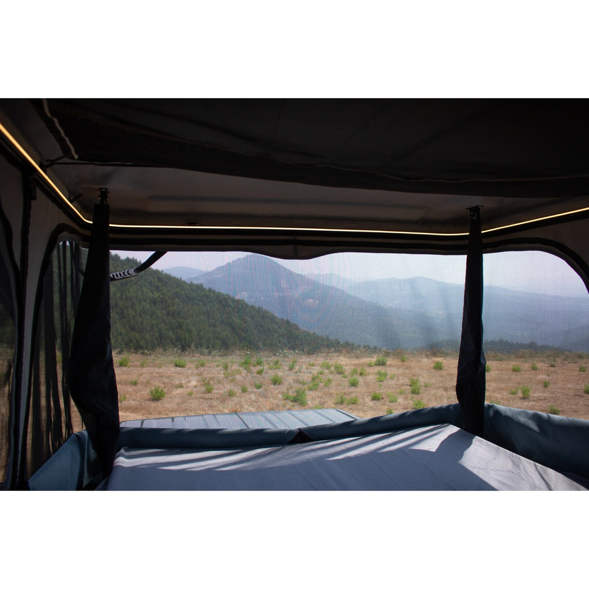 Tente de toit rigide James Baroud Evasion Proline S, M ou XL – voiture, SUV & 4x4 – vue 26
