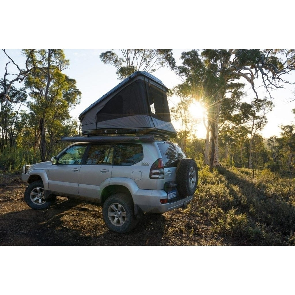 Tente de toit rigide James Baroud Space EVO grand volume – voiture, SUV & 4x4 – vue 16