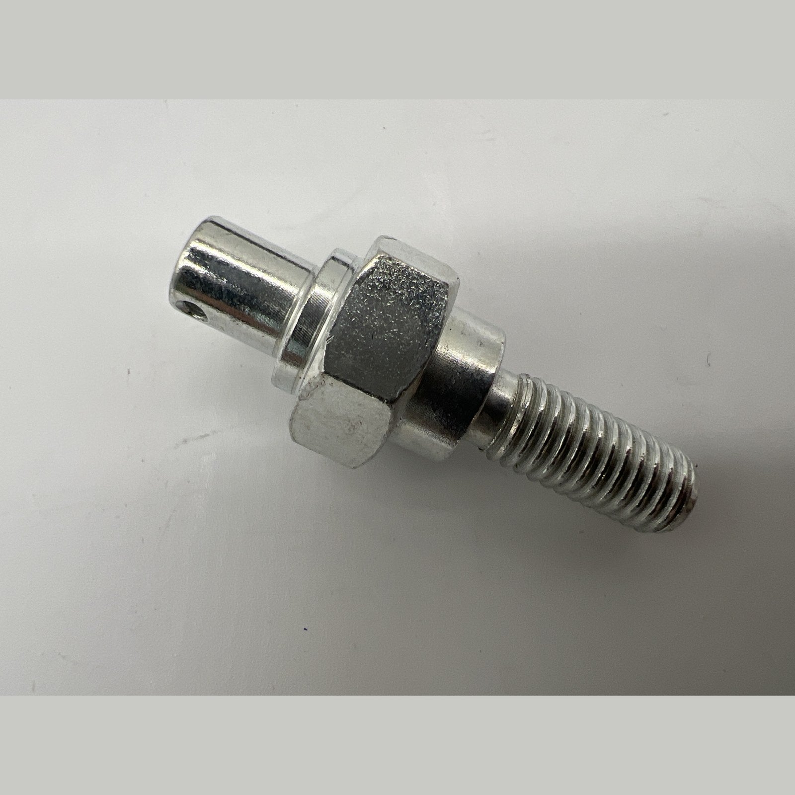 Vérin de ridelle de benne DTC PARTS – Ford Ranger T6 (2012-2016) – vue 3